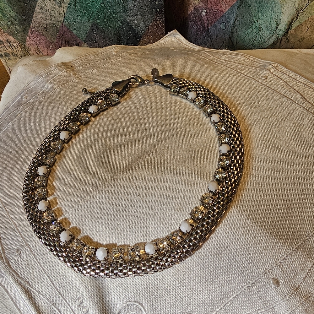 Vintage Express Faux Pearl and Rhinestone Silvertone  Rope Choker